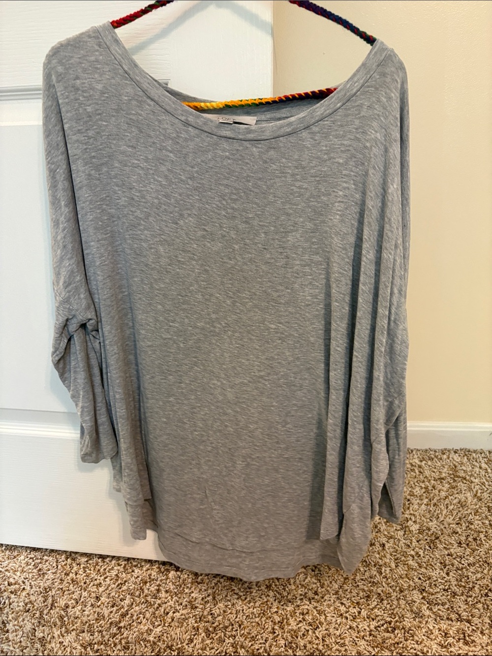 LOFT Light Gray Long Sleeve Scoop Neck Top